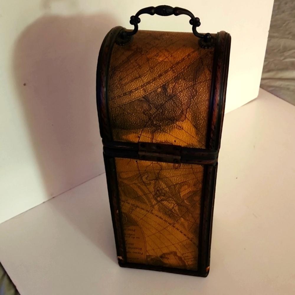 [SOLD]☆[HP]☆  Vintage Wooden Wine Box/Carrier - Picture 6 of 10